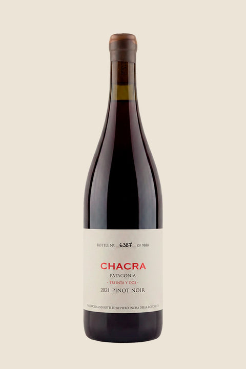Bodega Chacra Pinot Noir 32